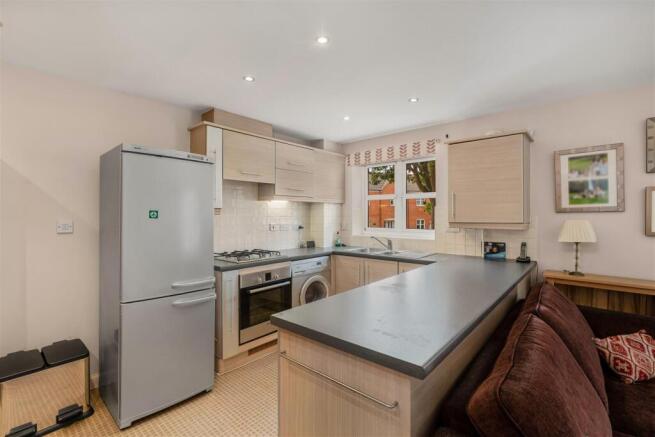 2 Hawthorne House, Banbury-10.jpg