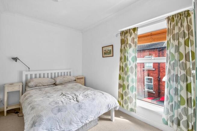 3 bed Terraced for sale Image 7