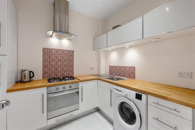 3/2 279 Crow Road, Broomhill, G11 7BG photo 4