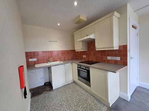 2 bed Flat to rent Image 8