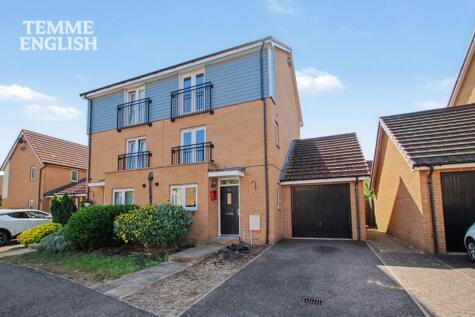 Blake Avenue, Basildon, SS14