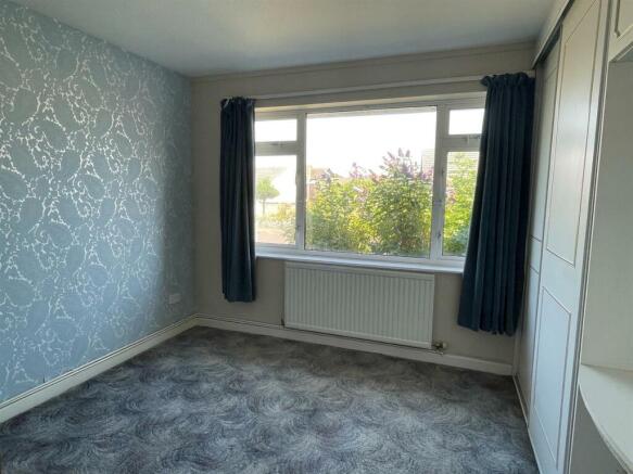 Bedroom..jpg