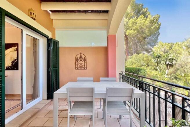 02-Port d'Andratx-Golfplatz-Villa-kaufen-terrasse