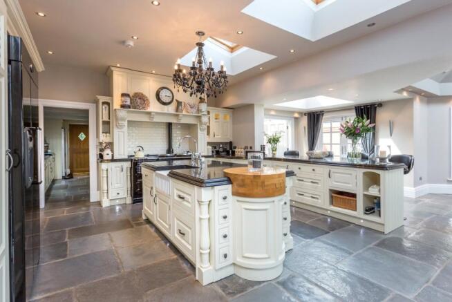 Kitchen (A)