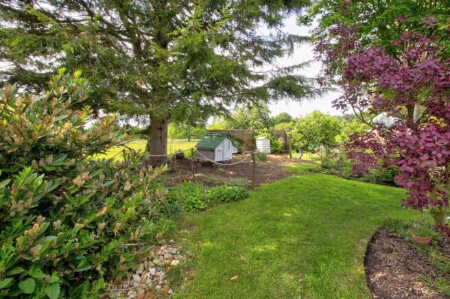 Garden View 4