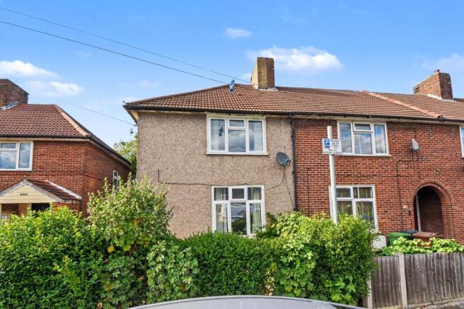 398 Hedgemans Road, Dagenham, Essex, RM9 6BU