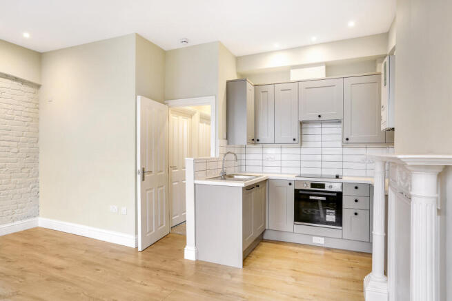Flat 2, 165 St. Marg