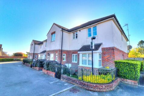 Marlow Road, Stokenchurch, HP14