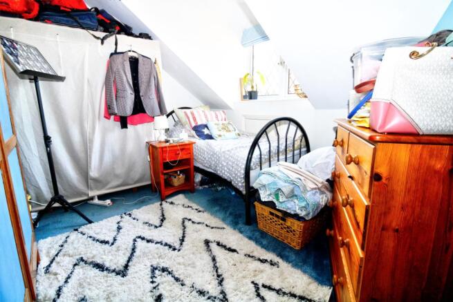 bed 4