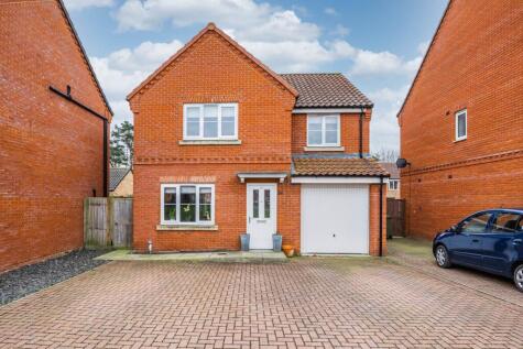 Muskett Way, Aylsham - Guide Price £360,000-£370,000.