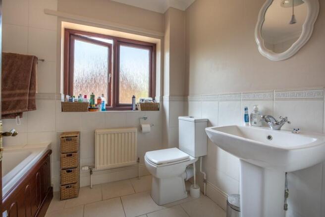 Master Ensuite