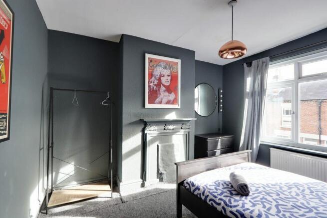 Bedroom 2 (Double)