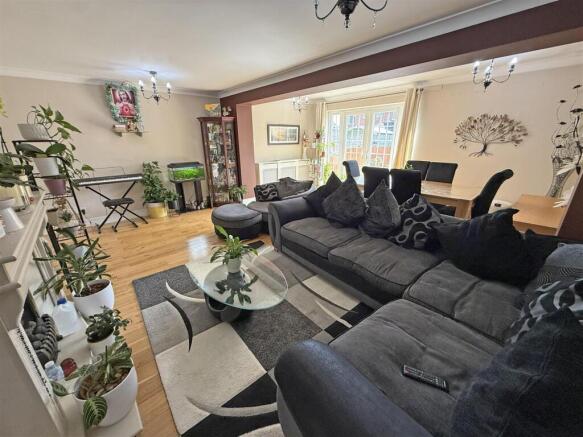 Living room A1.jpg