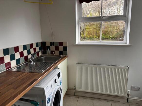 2 bed Terraced for sale Image 12