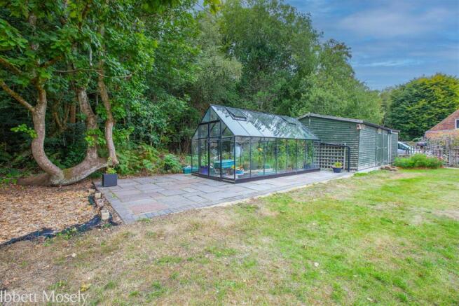 19 Greenhouse & Garage.jpg