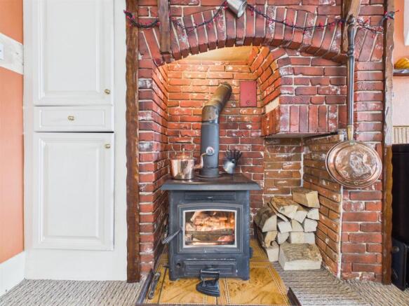 3 bed Detached for sale Image 7