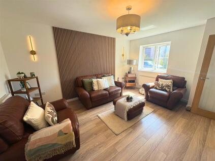 Clos Yr Eryr, Coity, Bridgend