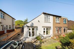 17, Raeburn Avenue, Dartford DA1 3BQ