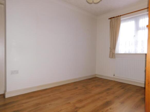 Bedroom 1b