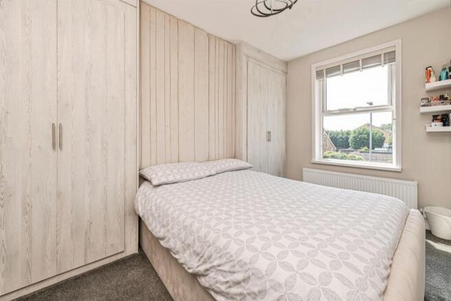 2 bed Terraced for sale Image 6