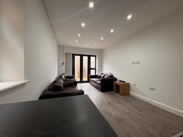 5fb6edf6-6c95-4560-a