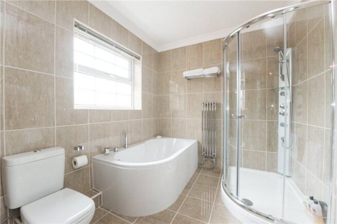 En Suite (Bed 2)