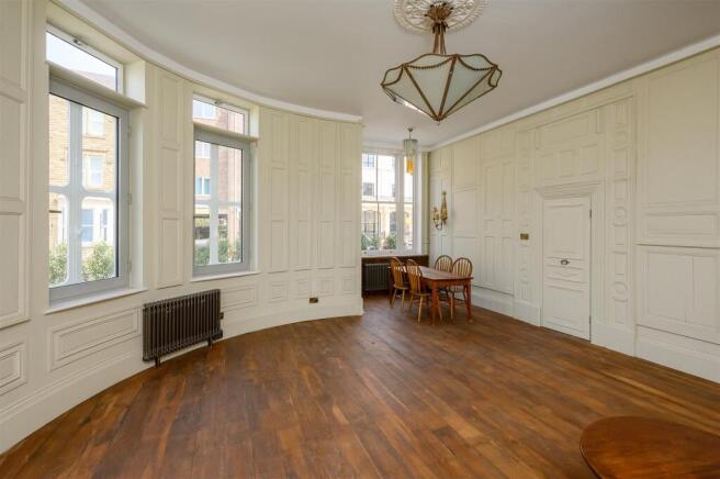 3 bed House for sale Image 12