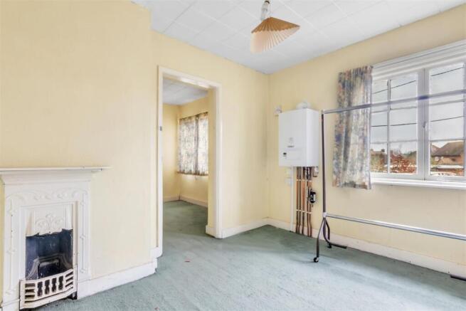 Bedroom 2.jpg