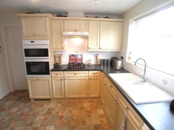 Fitted Kitchen
