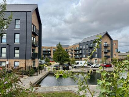 Quayside Court , Hazlemere Marina, Waltham Abbey, EN9