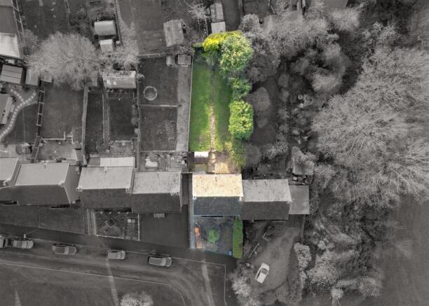 32 St Nicholas Estate, Baddesley Ensor