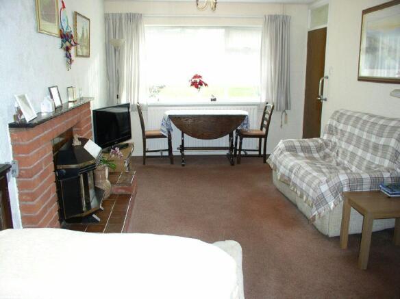 Lounge / Dining Room