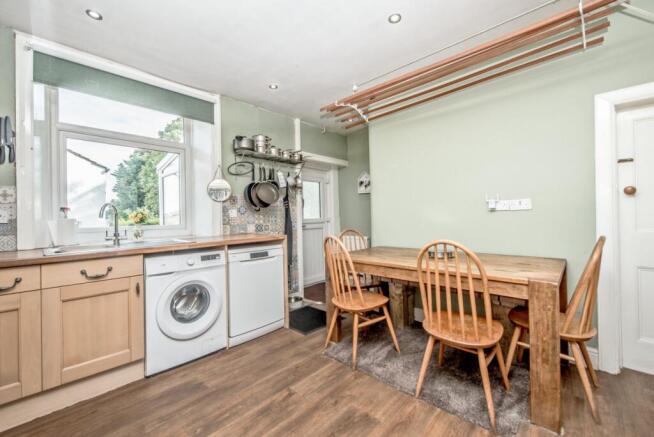 2 bed Terraced for sale Image 6