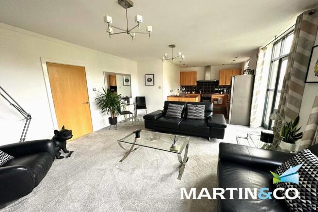 2 bed Apartment for sale Image 7
