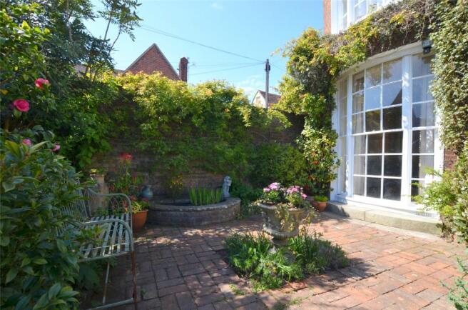 Courtyard Garden