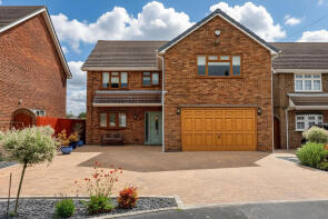 4, Staceys Mount, Crays Hill, Billericay CM11 2XH