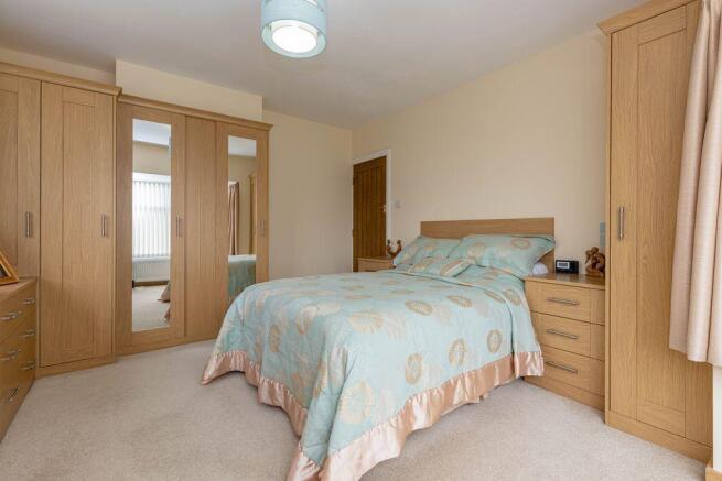 Bedroom 1 (Double)