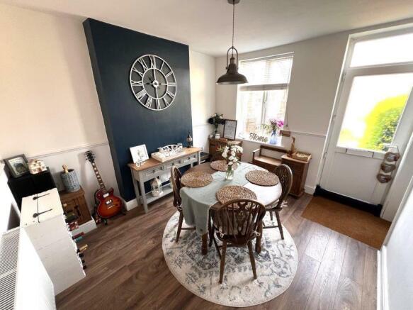 dining room.jpg