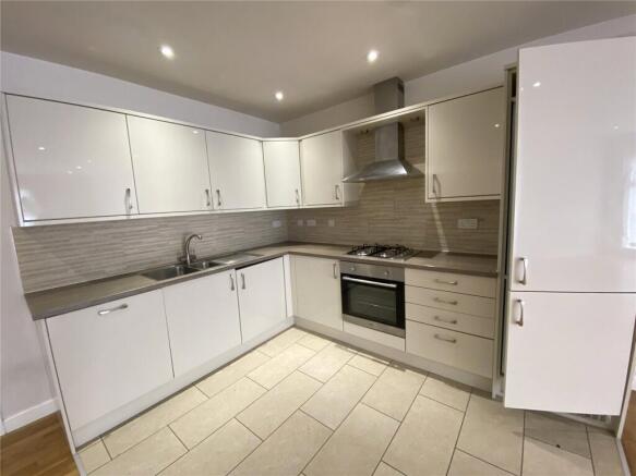 Show Apartment Image