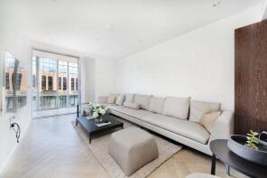 206, 11 Dawson House, Circus Road West, London SW11 8EN