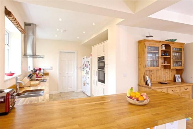 Kitchen/Dining Room