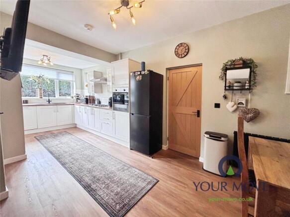 2 bed Bungalow for sale Image 7