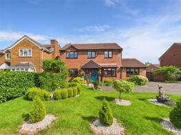 8, Churchdown Lane, Hucclecote, Gloucester GL3 3QQ