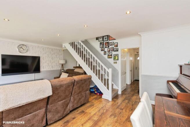 3 bed Terraced for sale Image 8