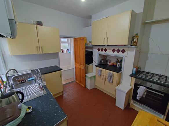 Kitchen (1)