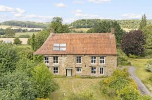 Forthay House, Forthay, North Nibley GL11 6EA