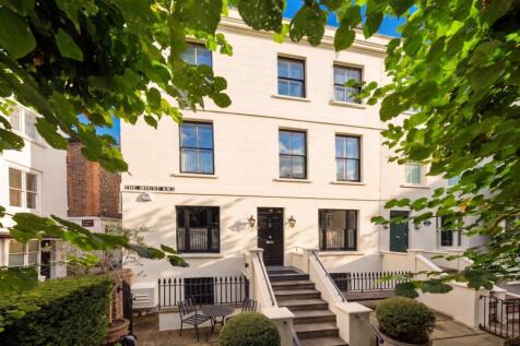 The Mount, London