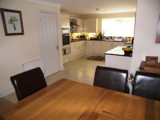 Dining Room/Kitchen