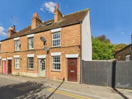 3, Mitre Street, Buckingham MK18 1DW