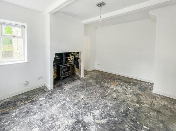2 bed Detached for sale Image 6